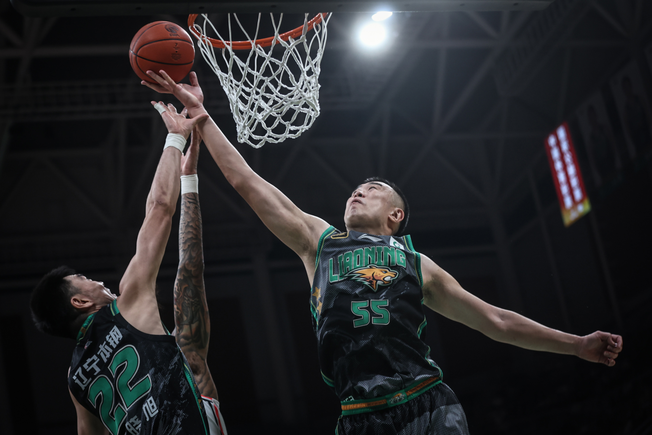 全明星赛国际比赛日再迎强敌;俄克拉荷马雷霆状态回暖;主帅态度——更衣室稳定;赛季目标并未改变的简单介绍 全明星赛国际比赛日再迎强敌;俄克拉荷马雷霆状态回暖;主帅态度——更衣室稳定;赛季目标并未改变的简单介绍